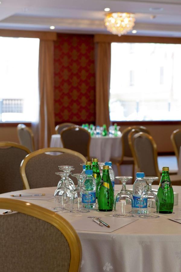 Park Inn By Radisson El-Huber Dış mekan fotoğraf