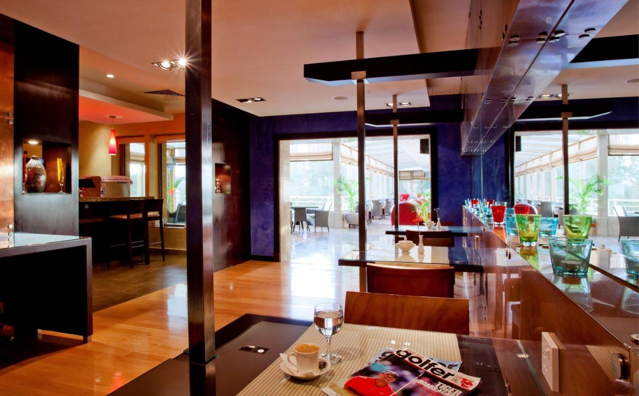 Park Inn By Radisson El-Huber Dış mekan fotoğraf
