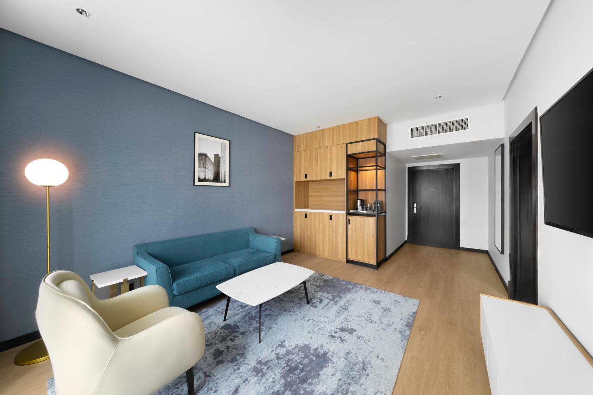Park Inn By Radisson El-Huber Dış mekan fotoğraf