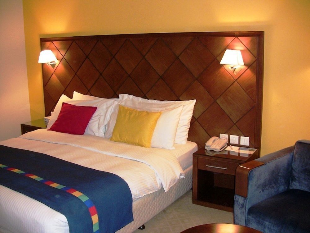 Park Inn By Radisson El-Huber Dış mekan fotoğraf