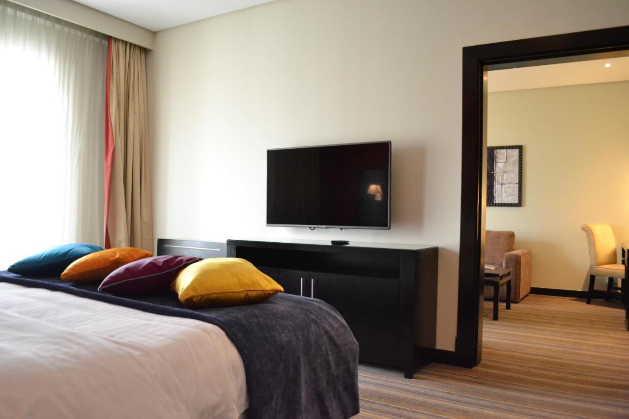 Park Inn By Radisson El-Huber Dış mekan fotoğraf